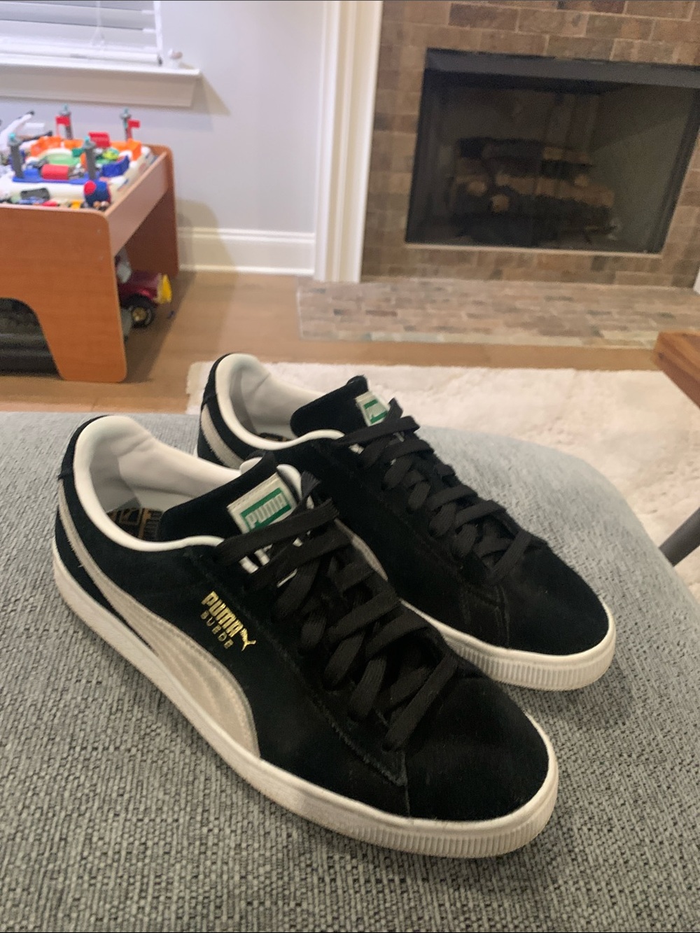 Puma Black Suede Men's Low-Top Sneakers with White Stripe